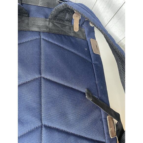 Poler Outdoor Stuff Blue Tan Leather Backpack Drawstring Lightweight Bag Oregon - Picture 6 of 9